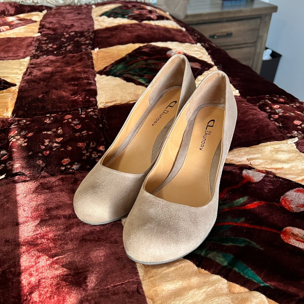 Chinese Laundry Wedges - Sz 10